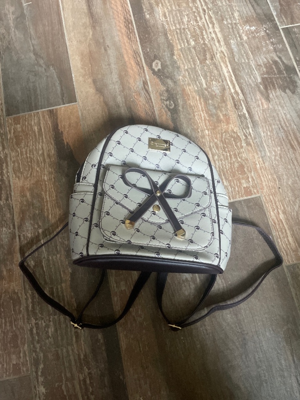 Cute small back bag